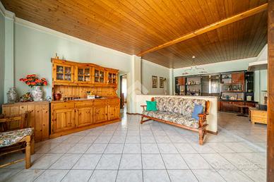 PORZIONE DI BIFAMILIARE A ROVERETO