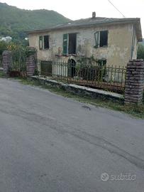 Casa singola da ristrutturare