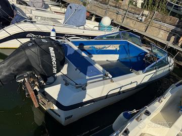 Barca con motore mercury 40/60