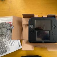 Lotto : Console Nintendo 2DS + giochi e custodia