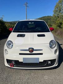 Abarth 500 ESSEESSE Sabelt Brembo