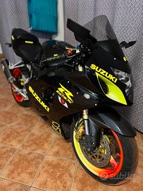 Suzuki Gsx R 750