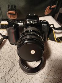 Fotocamera Nikon F601. Obiettivo Nikkor 28-85 