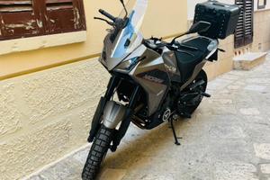 X Cape 650 2023 6000 km