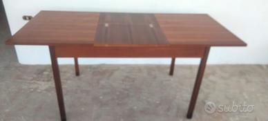 Tavolo stile svedese anni 60’