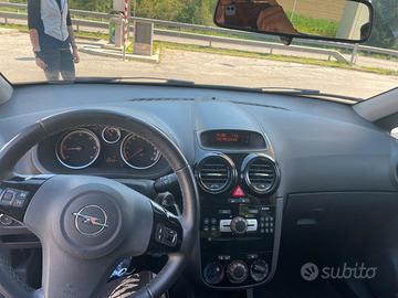 opel corsa 1.3 disel