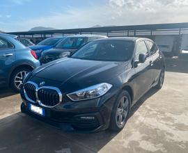 Bmw 116 116d 5p. Business Advantage