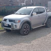 Mitsubishi L 200