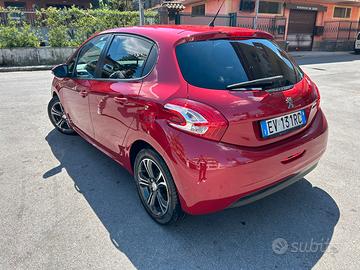 Peugeot  208 1.4 vti GPL 2014 allure