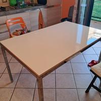 Tavolo IKEA 