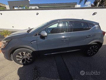 Captur ETECH full hybrid 