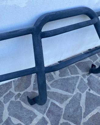 Bull bar