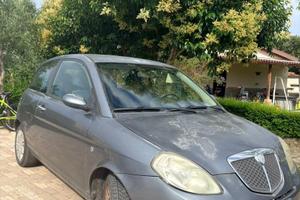 Lancia y 1.3 diesel 2006