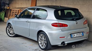 Alfa 147 1.6 sport GPL