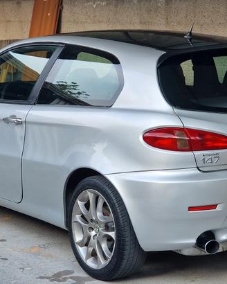 Alfa 147 1.6 sport GPL