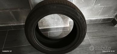 nexen 225/50/17 98w