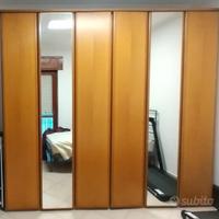 Armadio 6 ante (2 specchi) e 3 cassetti interni