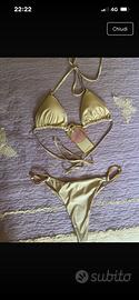 Costume due pezzi da donna