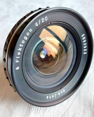 Obbiettivo grandangolare Carl Zeiss Flektogon 20 m