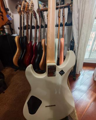 chitarra  yamaha 311h DIMARZIO DARK MATTER