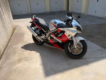 HONDA CBR F 600