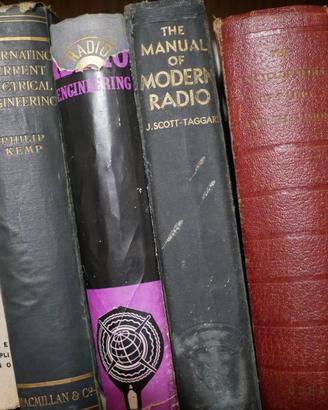 libri di elettronica di radio e tv a valvole