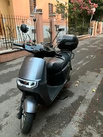 Motorino elettrico Ecooter E2 Sport 125