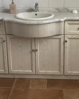 Mobile bagno marmo con lavabo