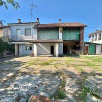 MORTARA VIC.:SOLUZIONE INDIPENDENTE SU TRE LATI CO