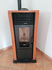 Stufa a pellet Ravelli