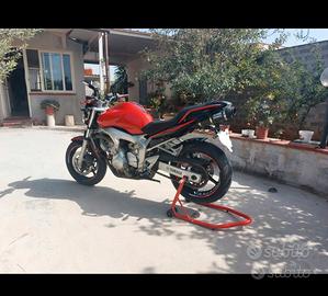 Yamaha FZ6