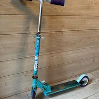 Monopattino Frozen 2 ruote