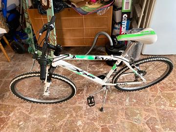 Bicicletta MTB EVO XMR