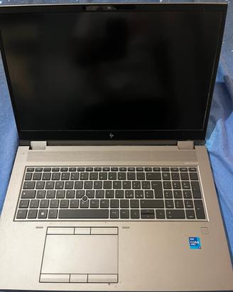 HP ZBook Fury 17.3 G8