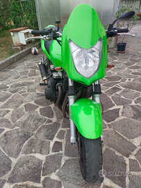 Kawasaki ZR7