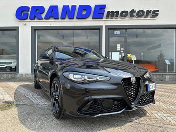 Alfa Romeo Giulia 2.0 Turbo 280 CV AT8 AWD Q4 Velo