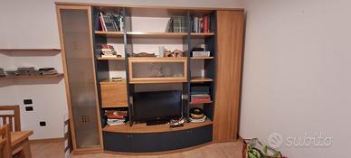 Armadio parete attrezzata 