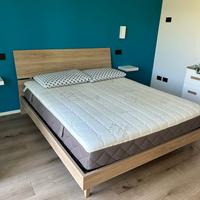 Struttura letto matrimoniale