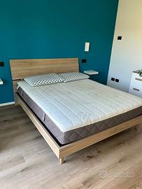 Struttura letto matrimoniale