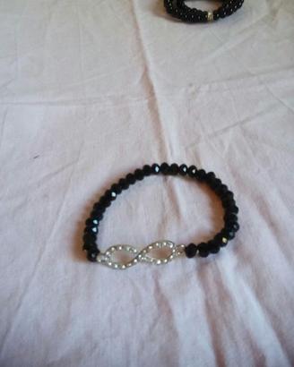 Bracciale simbolo infinito