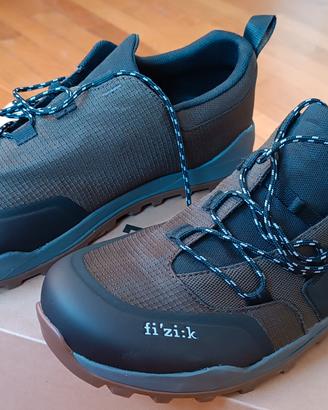 Scarpe clipless Fizik Terra Ergolace X2-Taglia45,5