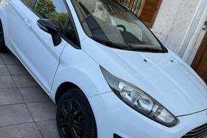 ford fiesta 2016