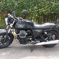 Moto Guzzi V7 II - 2016
