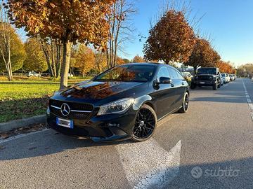MERCEDES CLA S.Brake (X118) - 2015