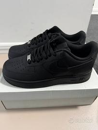 Nike Air Force 1 Low Nere, taglia 43