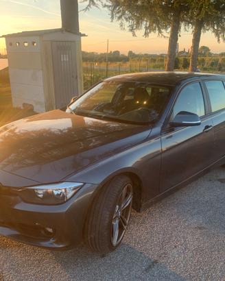 BMW 320d Touring Automatica – 2013