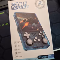 R36S Plus videogioco