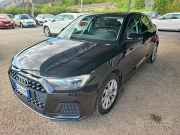 Audi A1 SPB 30 TFSI S tronic line edition