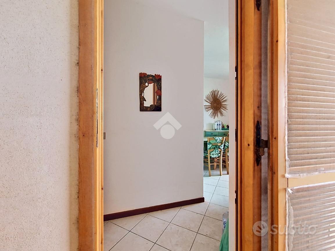 2 LOCALI A TRINITÀ D'AGULTU E VIGNOLA - Vista 2