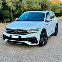 Volkswagen Tiguan 2.0 SCR DSG 150 CV R-Line